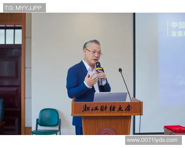 深度对话周军探讨和平精英背后的故事与人生哲学